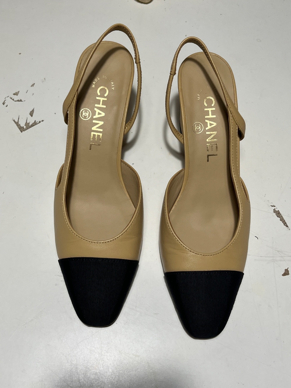 CHANEL Beige Leather Slingback Flats with Black Cap Toe
